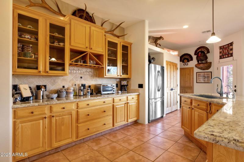 24-web-or-mls-8514-s-dysart-rd