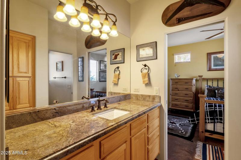 31-web-or-mls-8514-s-dysart-rd