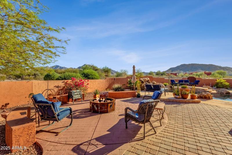 46-web-or-mls-8514-s-dysart-rd