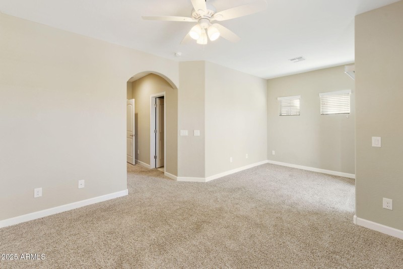 25-web-or-mls-dlb_6701-dlb_6705