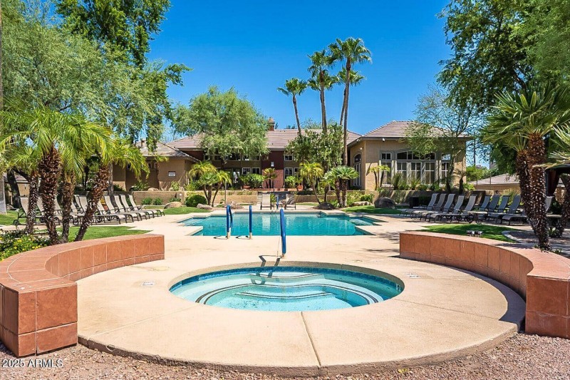 20251002024417380501000000-o