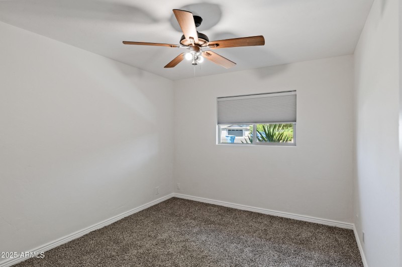 6531 N 16th Dr-23