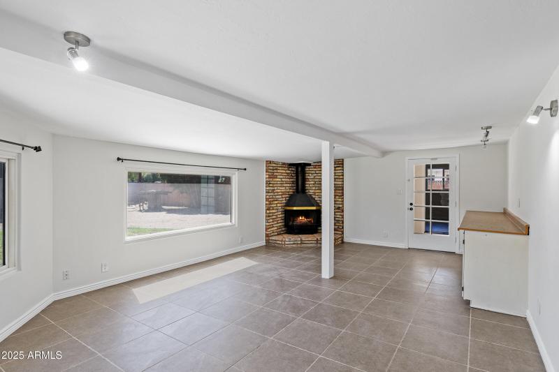 6531 N 16th Dr-16