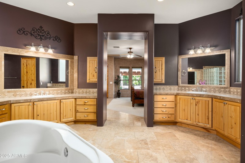 Owner's Bathroom