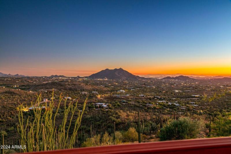 360 Degree Views
