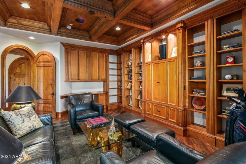 Den/Library