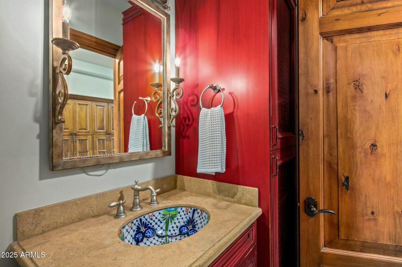 Powder Room 2