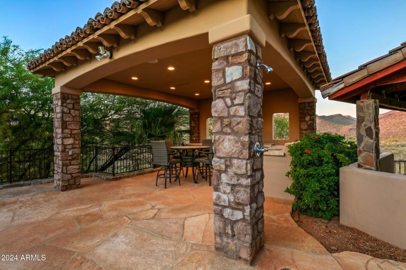 Ramada & Outdoor Shower