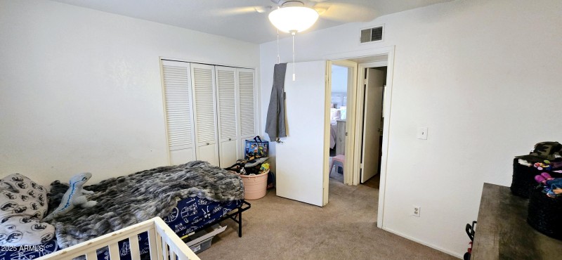Room2