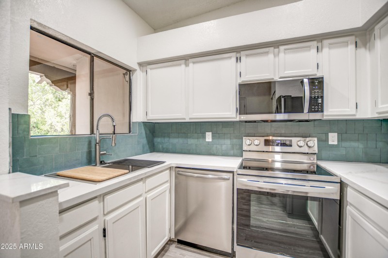 Kitchen 5