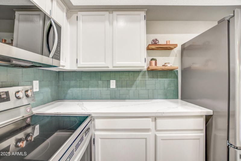 Kitchen 6