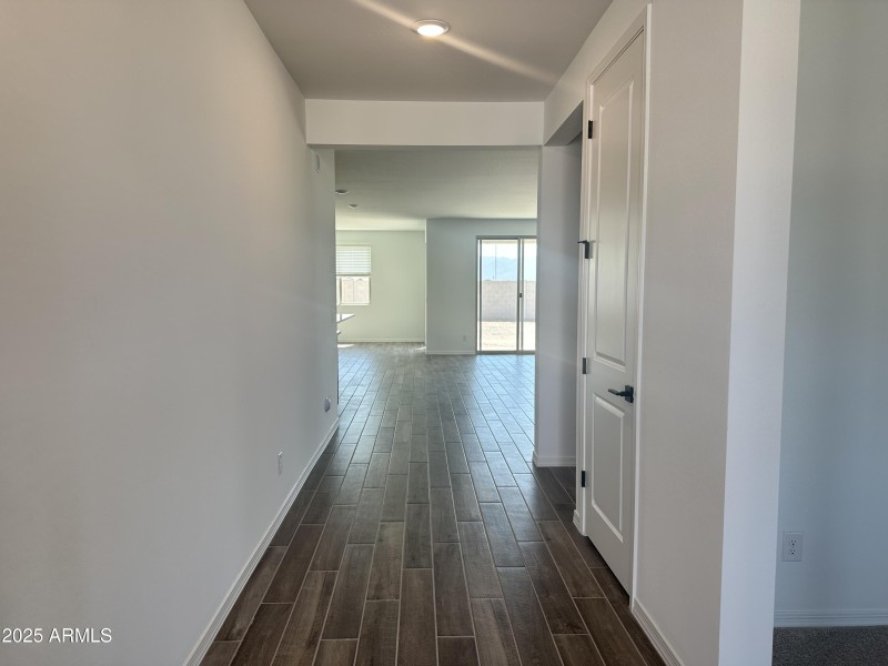 0002_ Entryway