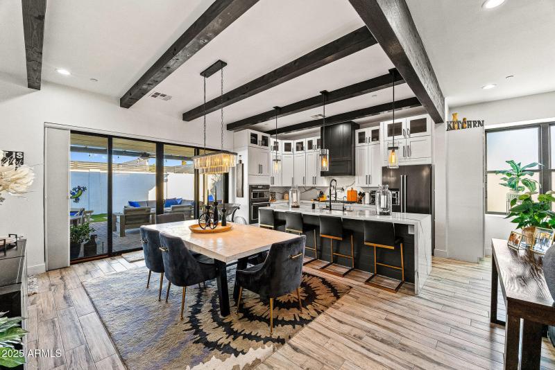 016_north_83rd-18_706