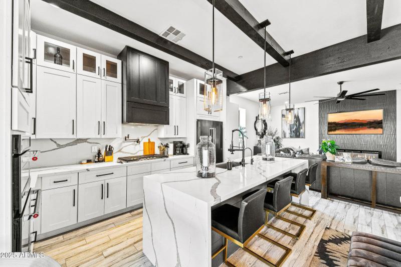 019_north_83rd-20_842