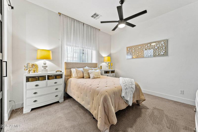 025_north_83rd-24_311