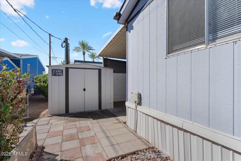 Shed