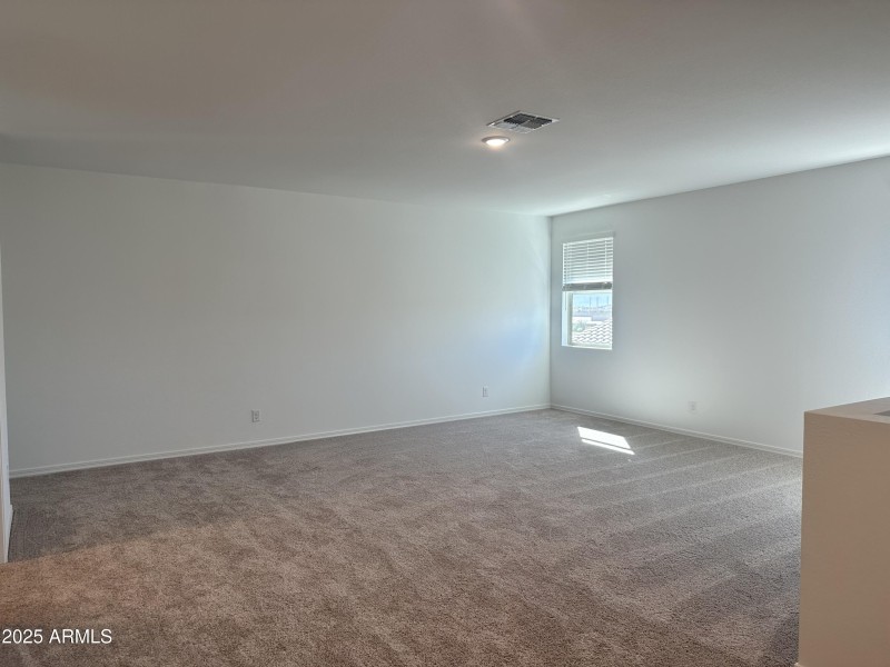 0019_ Loft