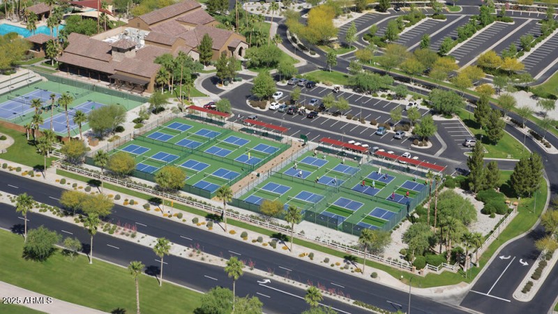 RRAZ-Slideshow---16-Pickleball-Courts-3