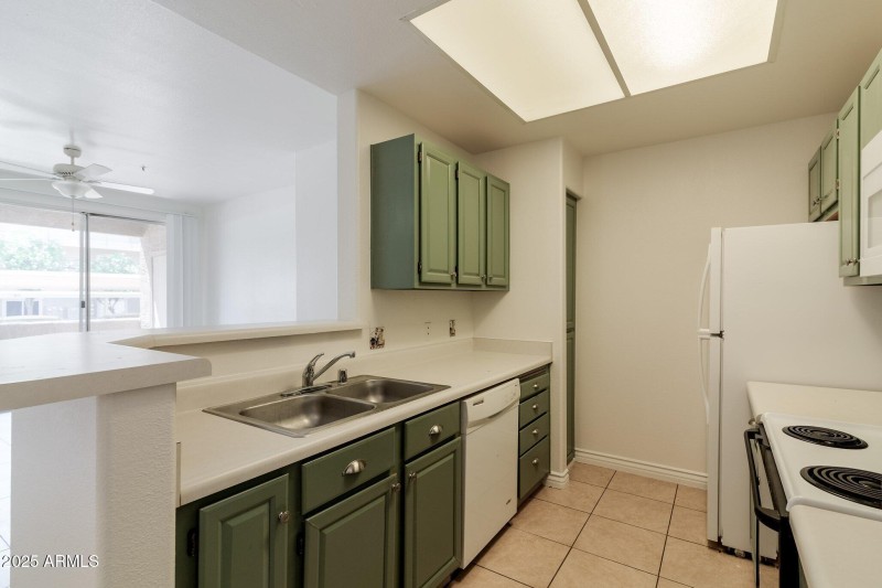 Parkway (9).jpg-SMALL