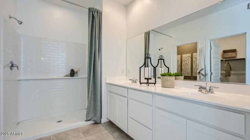 Owners Bath