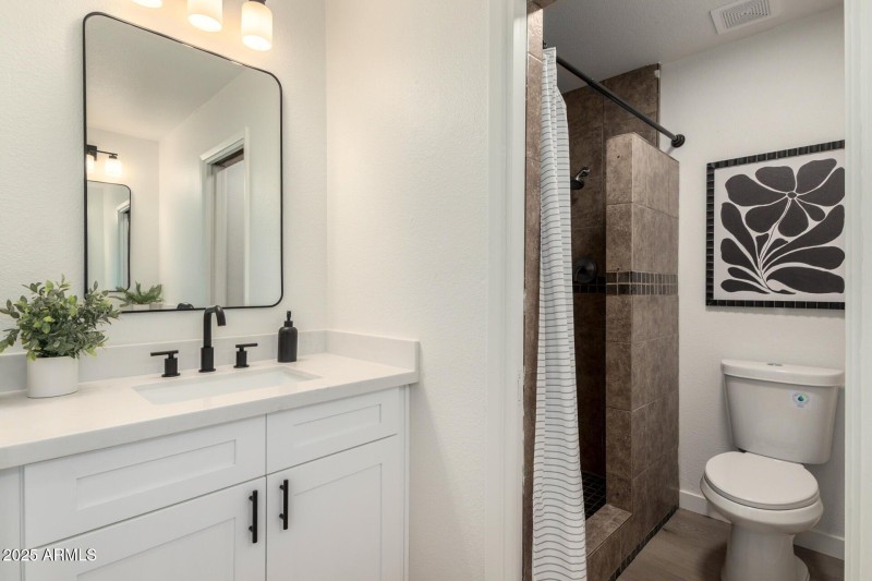 20250501183048235136000000-o