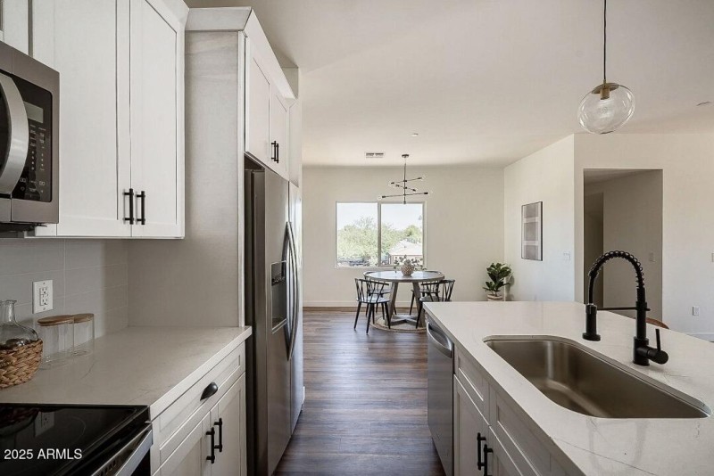 screenshot_20200609-065235_photos1