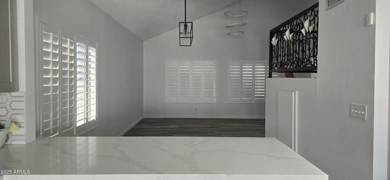 Dining room - Breakfast bar