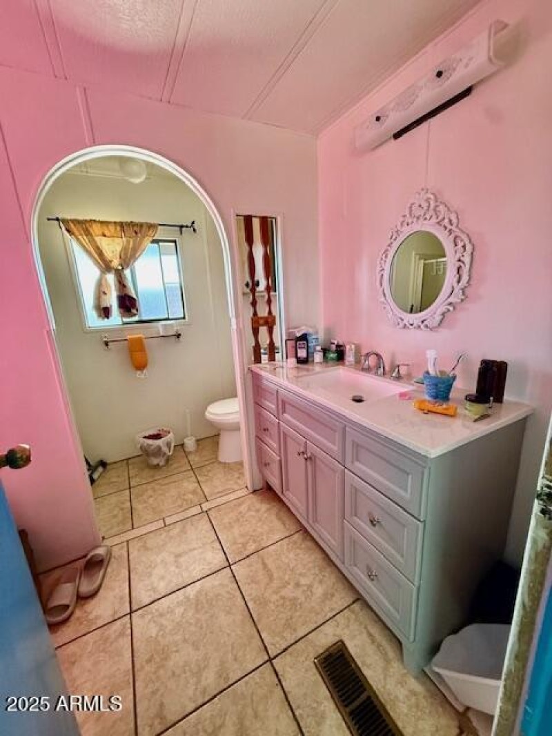 MAIN BATH