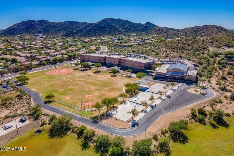 WestWing Elemetary School