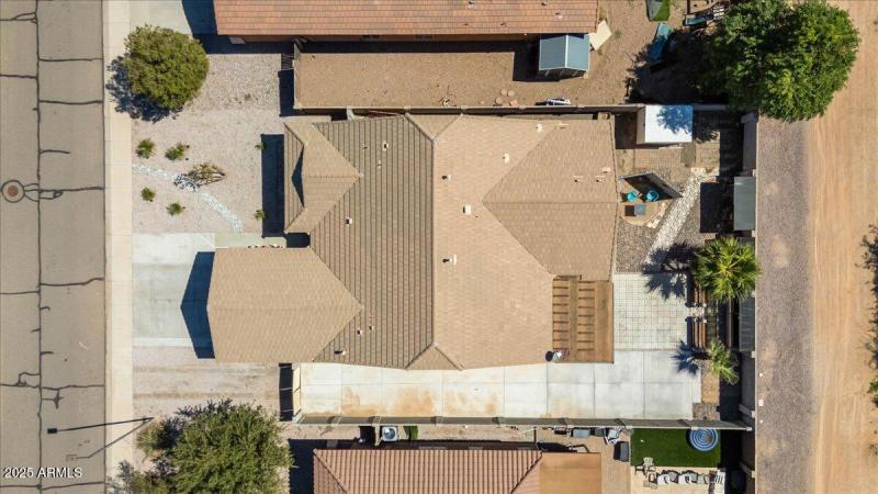 10-DJI_20251002115633_0017_D