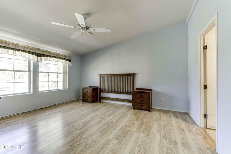 Lot # 2360-14