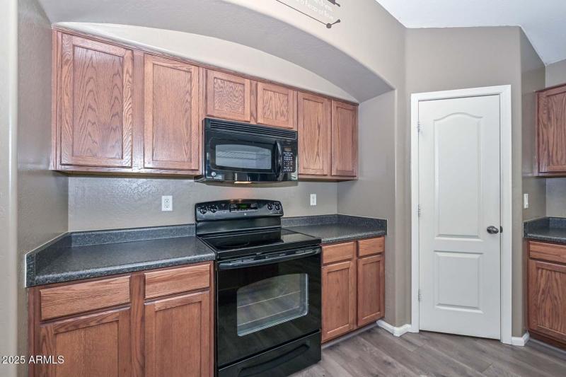 Kitchen-Range