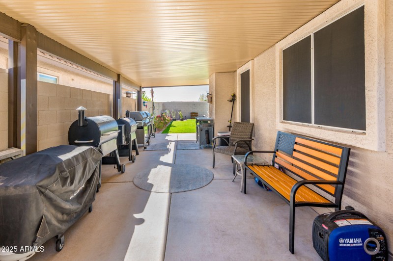 Covered side yard