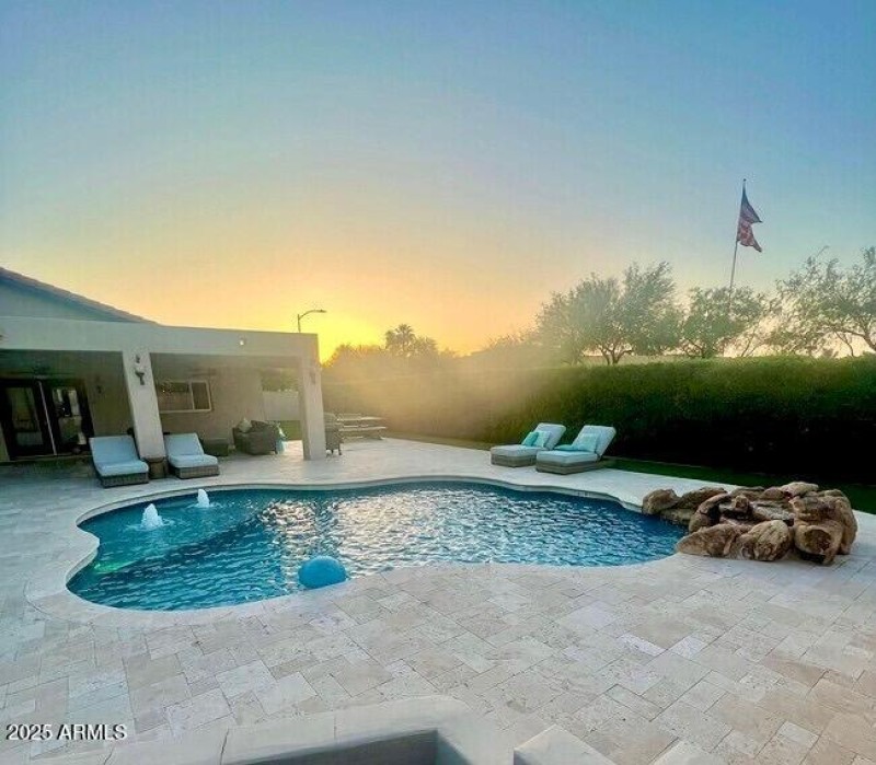 14855-n-47th-st-phoenix-az-building-phot