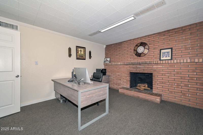 Reception Room-Office2