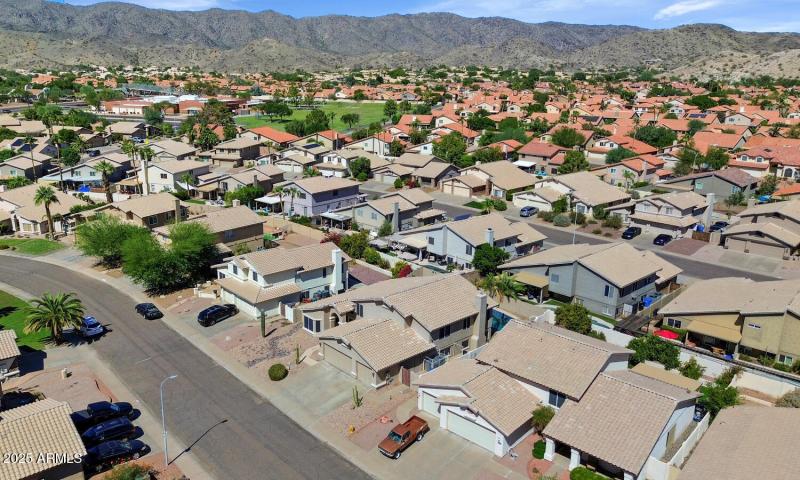 2718 E South Fork Dr-large-003-002-2718