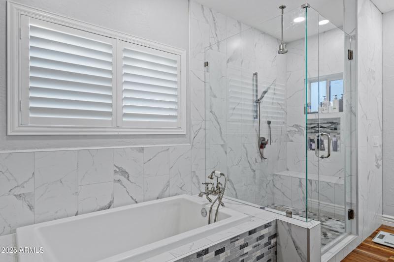 20975 E Excelsior Ave-21