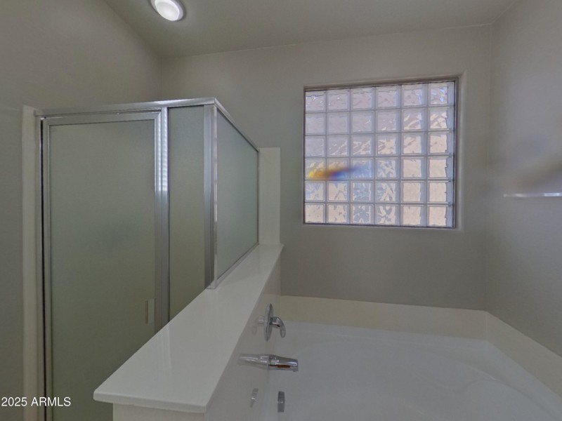 8_pc_A4lz5ZZHGX_U5xEIXtQRM_layout_0