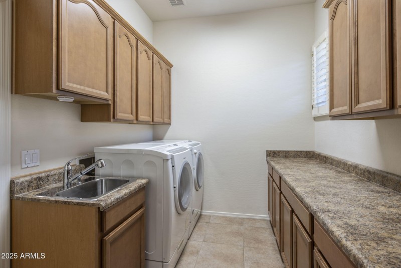 34-web-or-mls-D46A2961