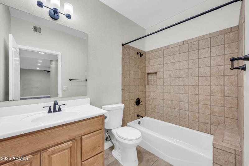 4213 E Edgemont Avenue, Phoenix