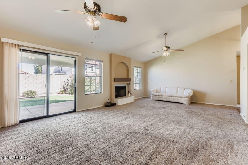 1034 E Encinas Avenue - Web Quality - 00