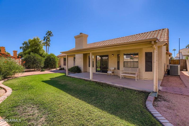 1034 E Encinas Avenue - Web Quality - 02