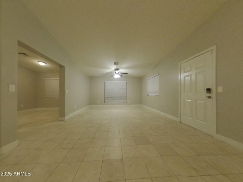 1_pc_TUD9sRoTG9_XZEZfOmooU_layout_0