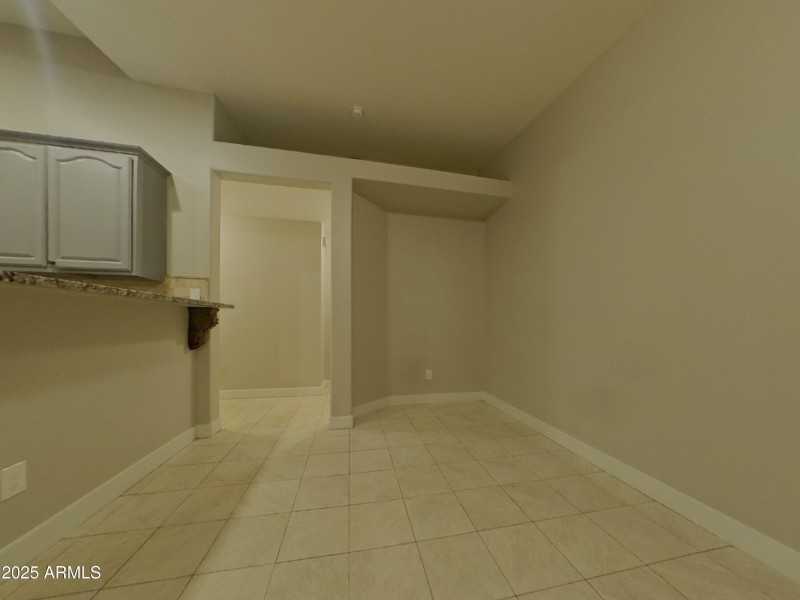 5_pc_qllLxguIrC_oesLxEVGzV_layout_1