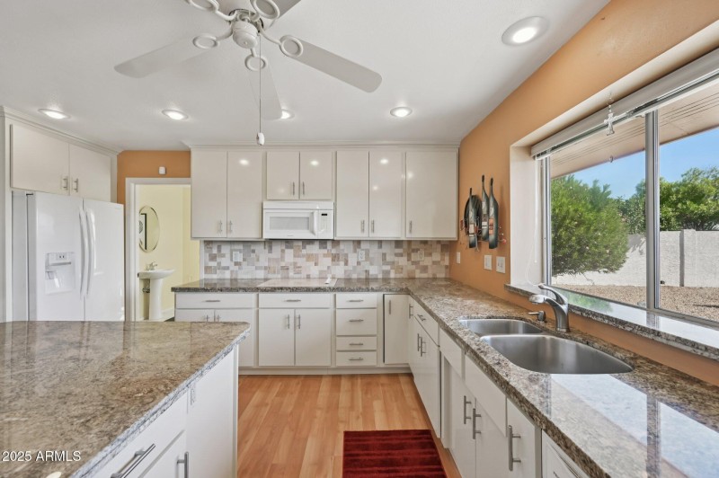 24-web-or-mls-W Circle Ridge Dr-S0810-02