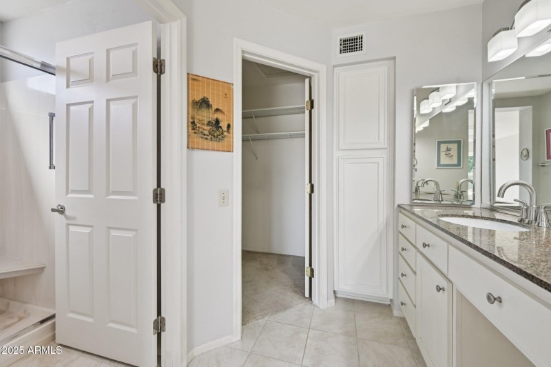 36-web-or-mls-W Circle Ridge Dr-S0810-03