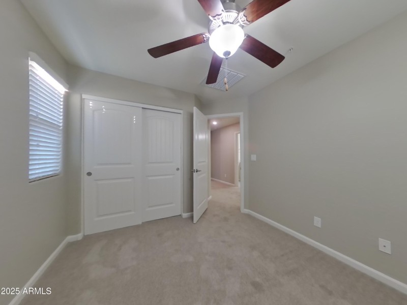 11_pc_LMsmX7v7Cg_J29HtRxOHX_layout_0