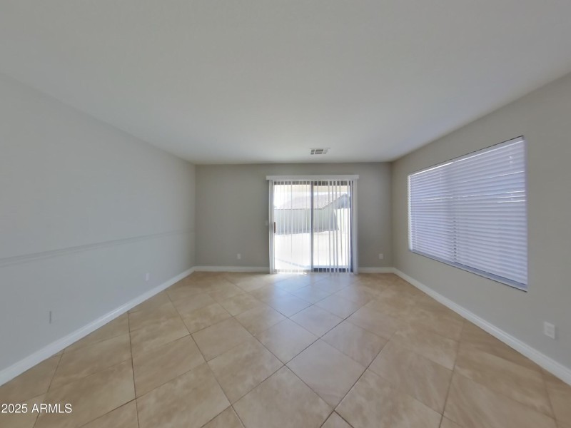 3_pc_iCiN2uD4uc_hUkVH9f7nT_layout_1