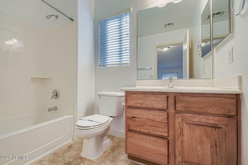 24 2nd Floor Bathroom