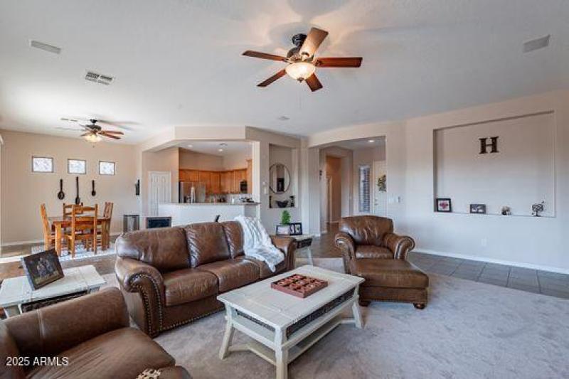 13c2ea94-c2ed-4d6a-a646-d139a2675691_-_C